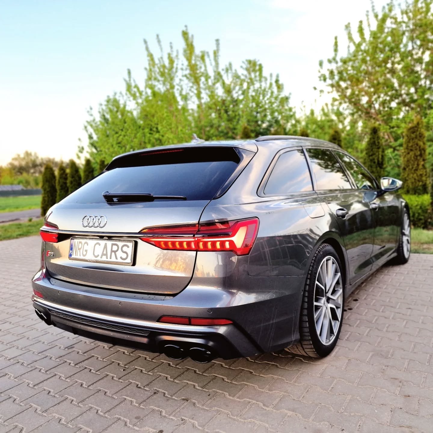 Audi S6 Sedan Автоматическая 3.0 L
