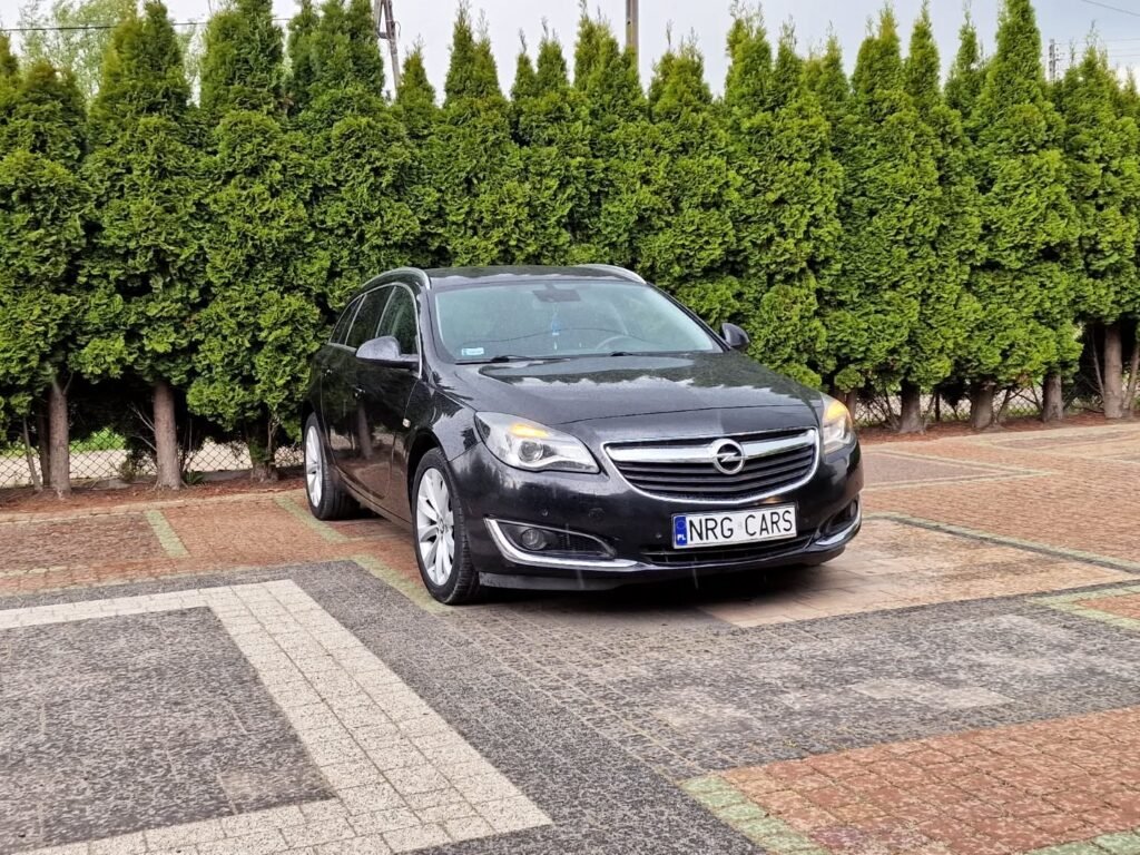 Opel Insignia Kombi Механическая 1.4 L