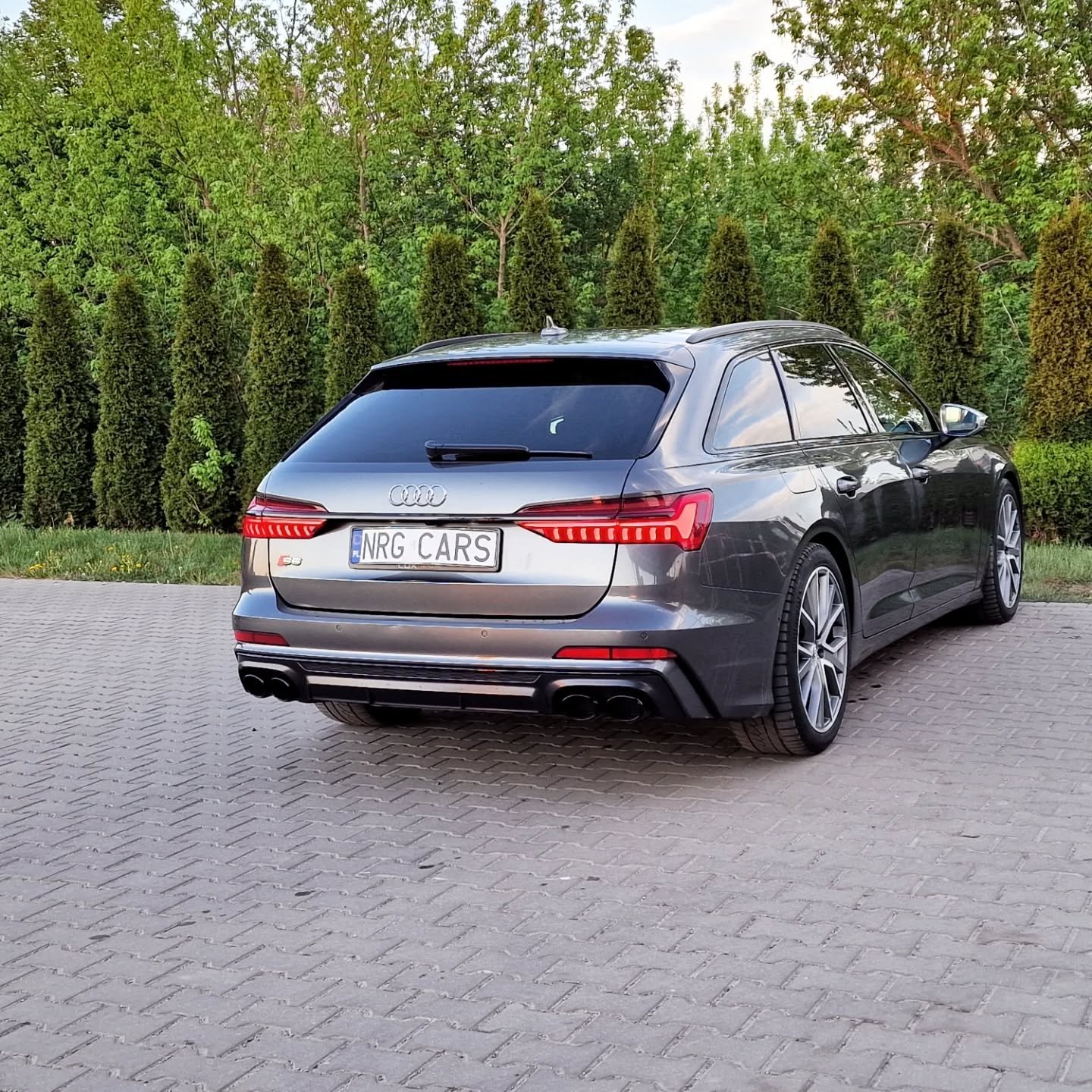 Audi S6 Sedan Автоматическая 3.0 L