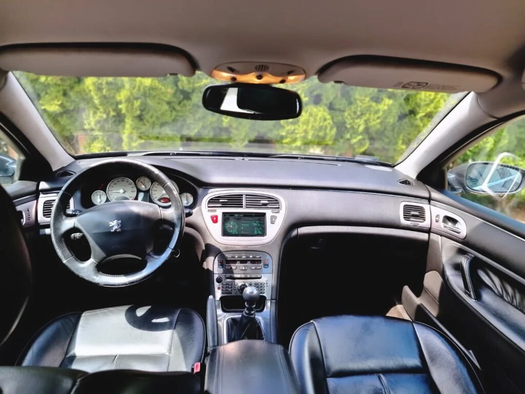 Peugeot 607 Sedan Механическая 2.2 L