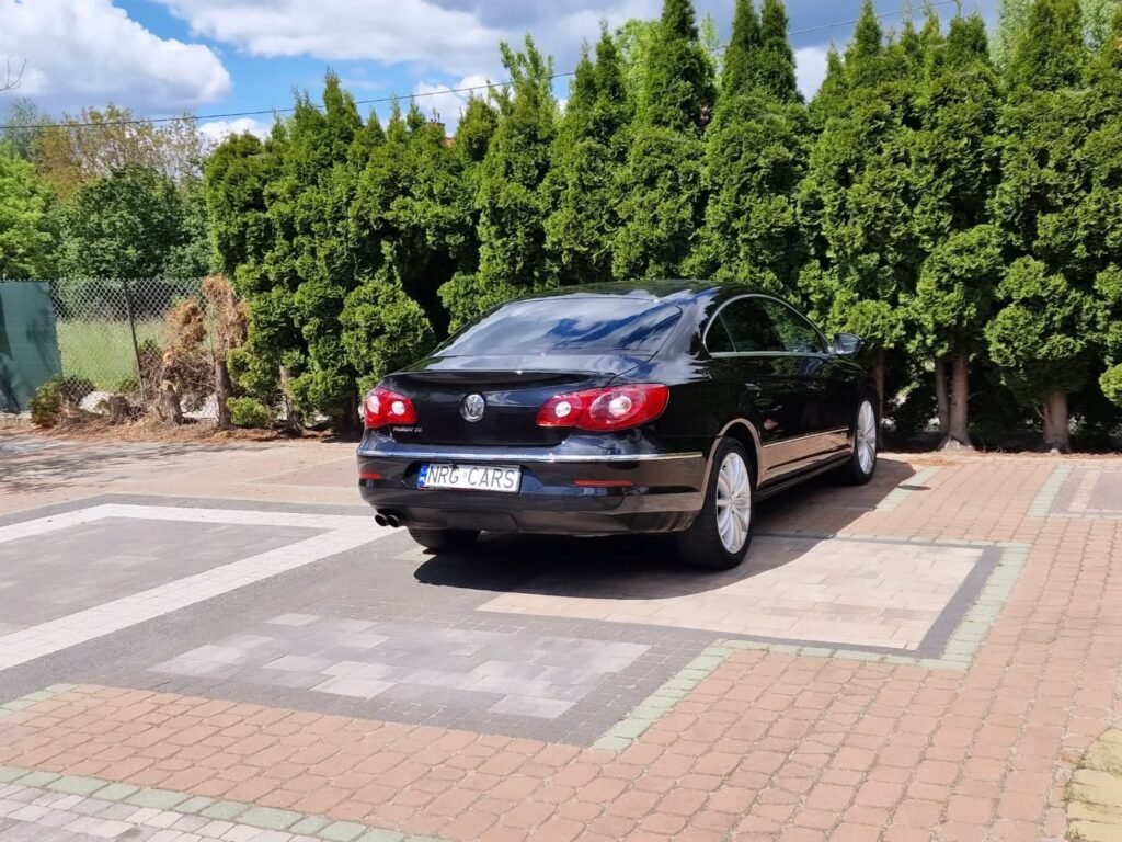 Volkswagen Passat CC Sedan Механическая 2.0 L