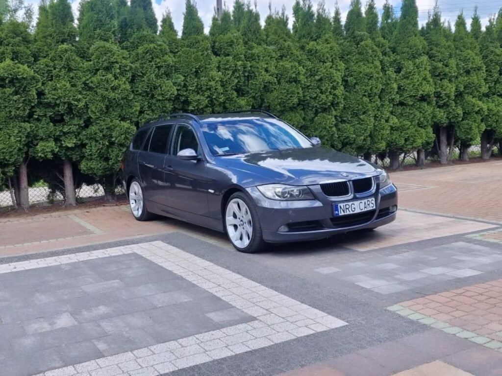 BMW Seria 3 Kombi Механическая 2.0 L