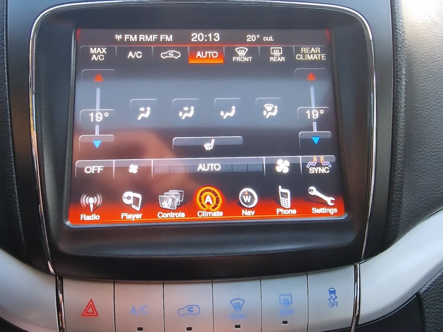 Fiat Freemont Minivan Механическая 2.0 L