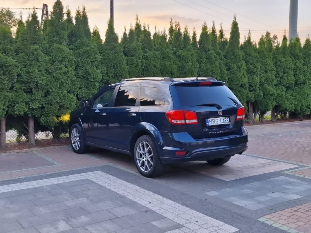 Fiat Freemont Minivan Механическая 2.0 L