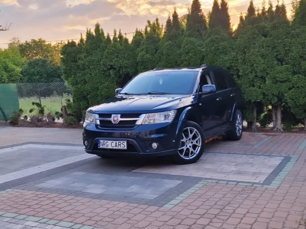 Fiat Freemont Minivan Механическая 2.0 L