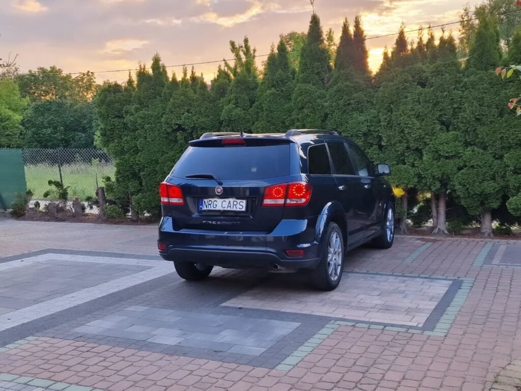 Fiat Freemont Minivan Механическая 2.0 L