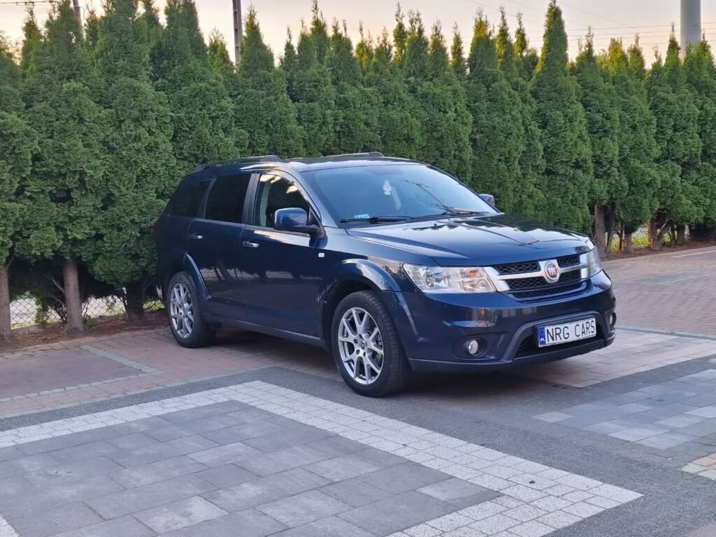 Fiat Freemont Minivan Механическая 2.0 L