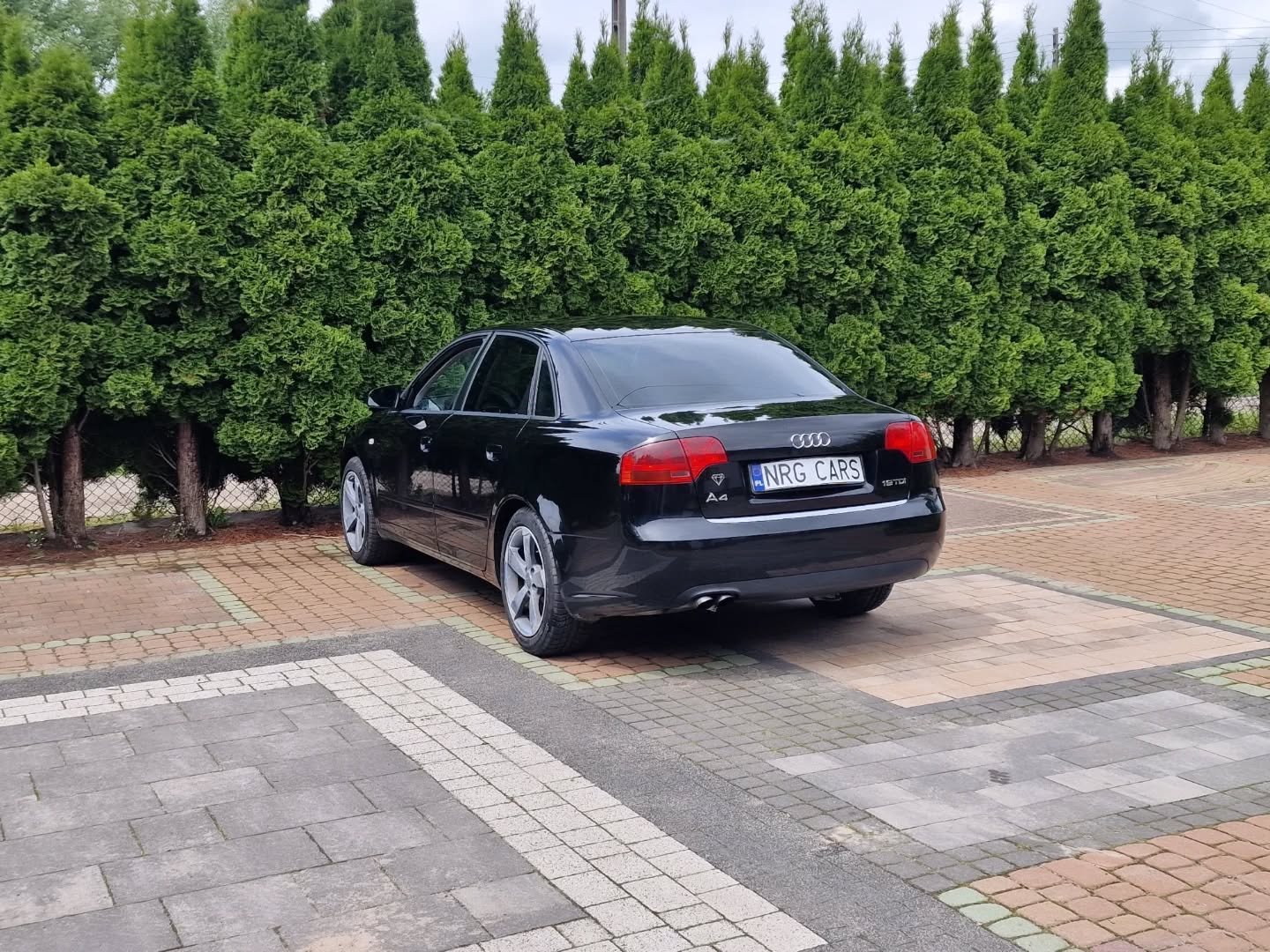 Audi A4 Sedan Механическая 1.9 L