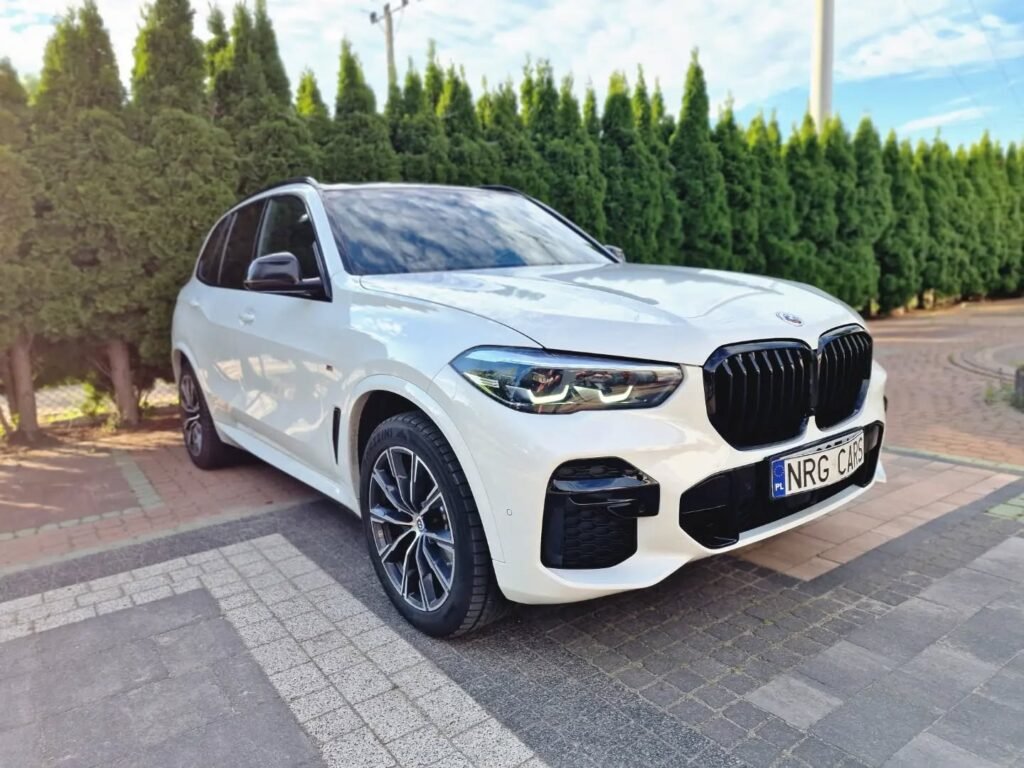 BMW X5 2023 Minivan Автоматическая 2000cc