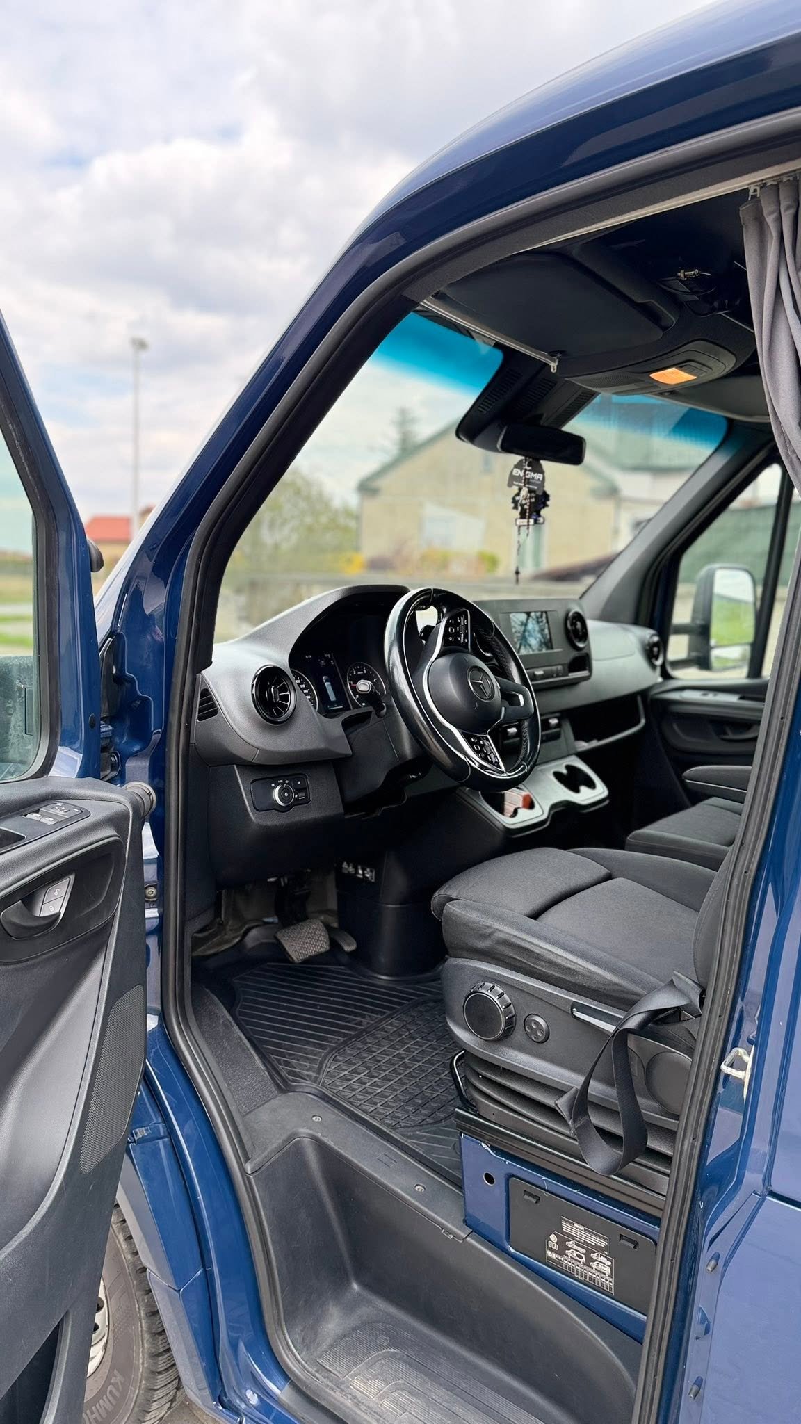 Mercedes-Benz Sprinter 2022 Transporter Автоматическая 2.0 L