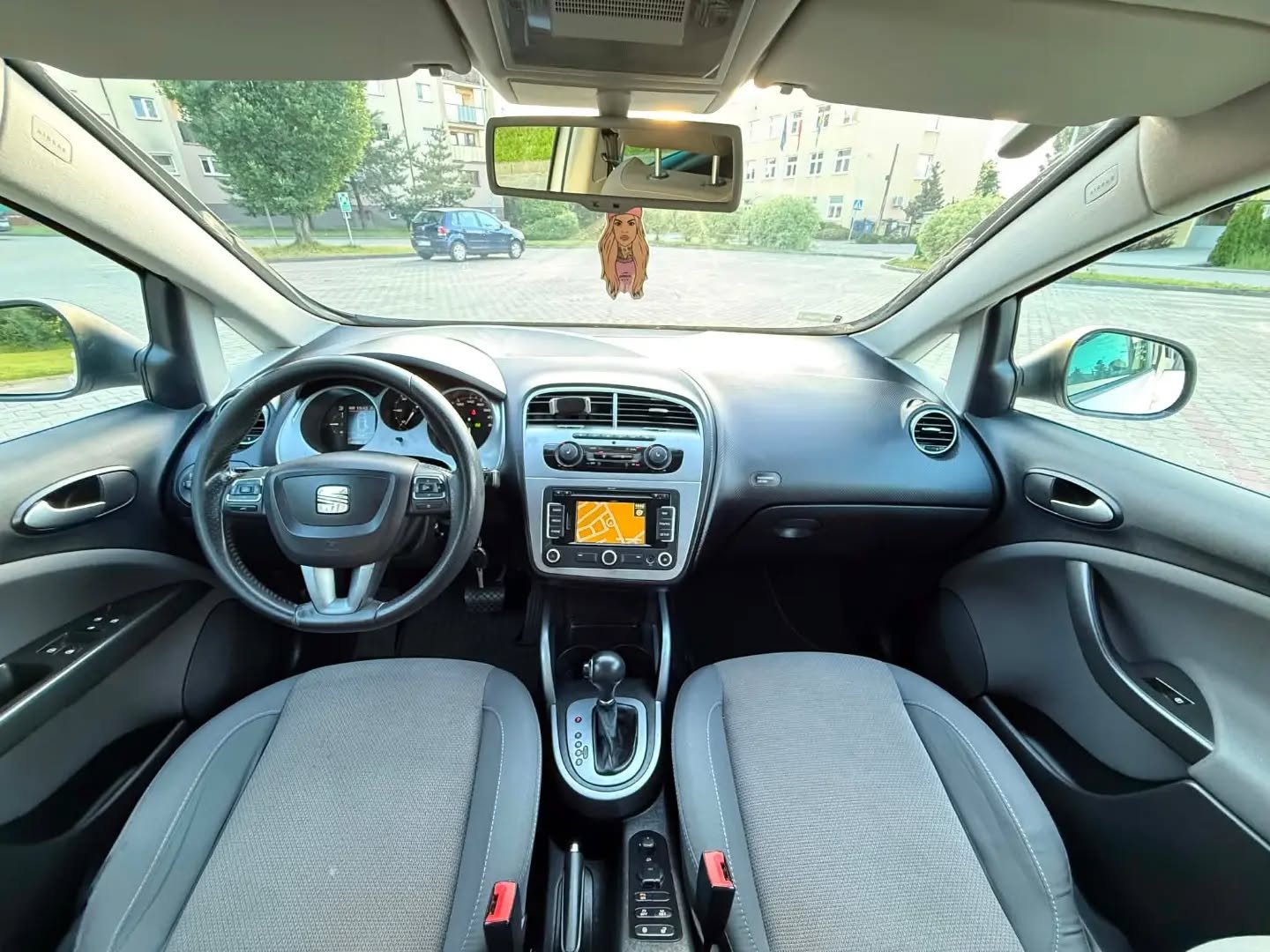 Seat Altea XL 2011 Minivan Автоматическая 1.6 L