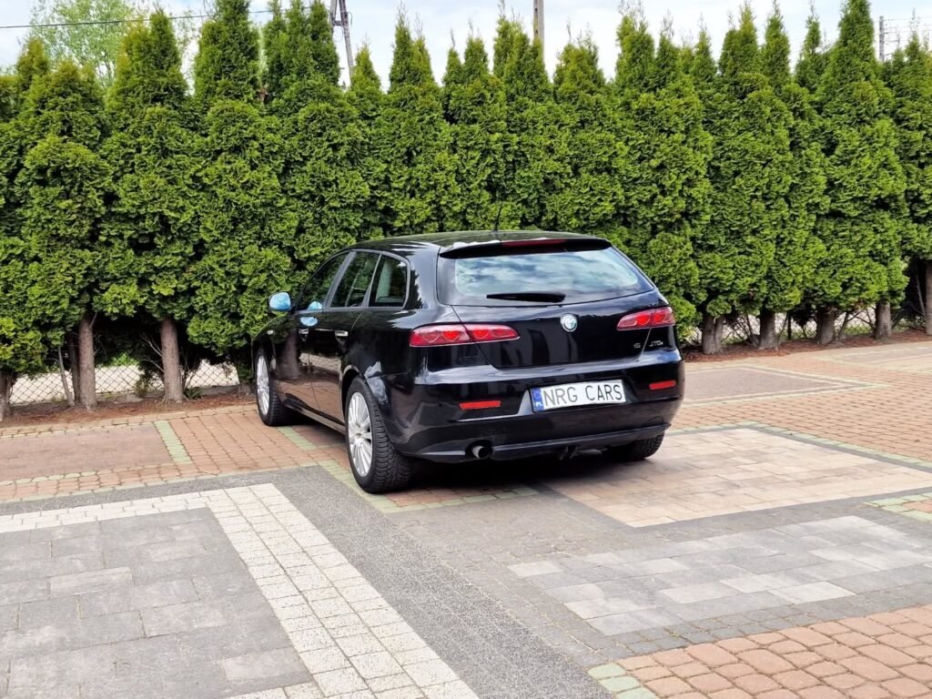 Alfa Romeo 159 Hatchback Автоматическая