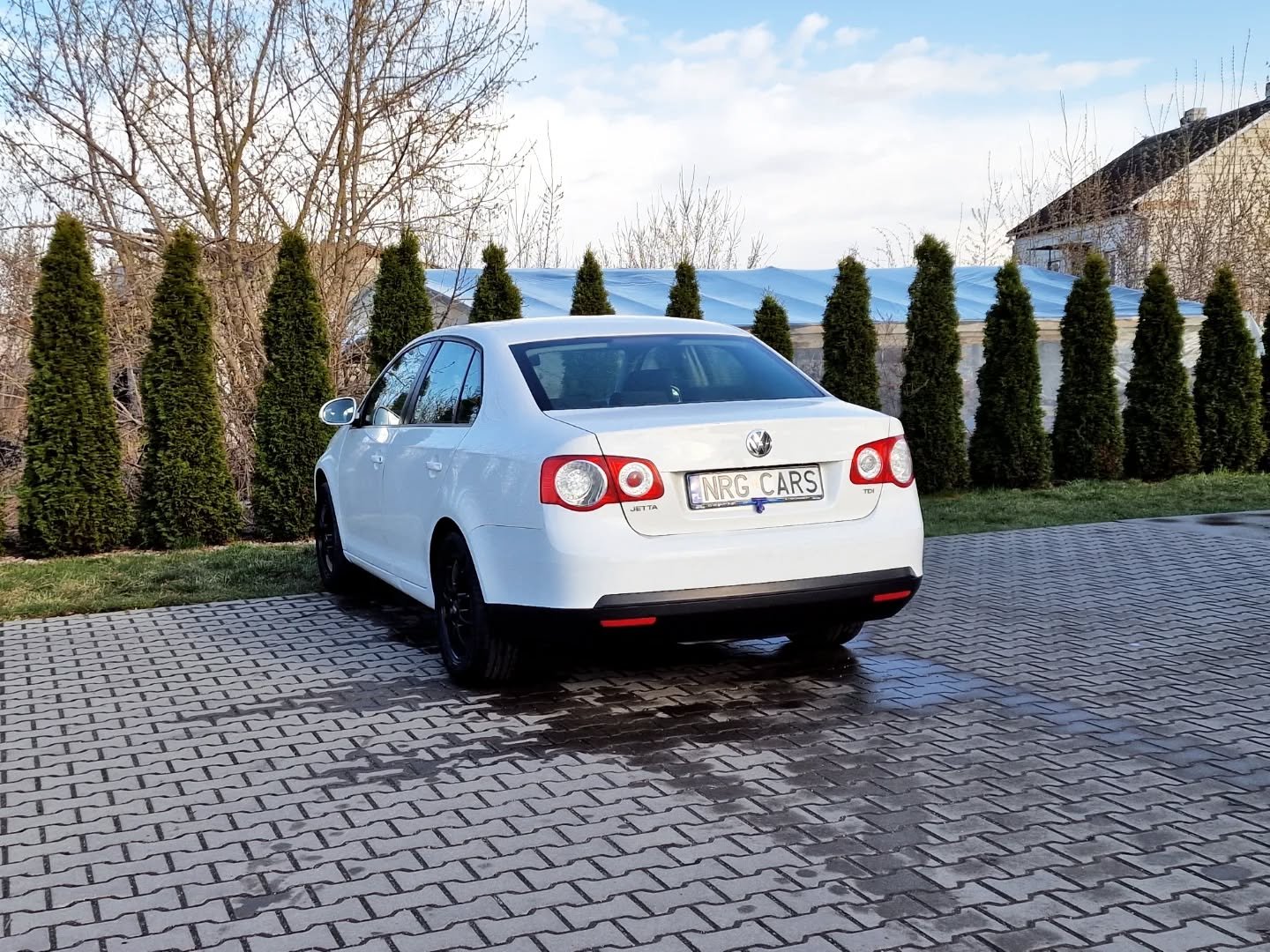 Sedan Механическая