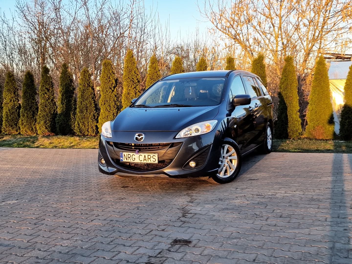 Mazda 5