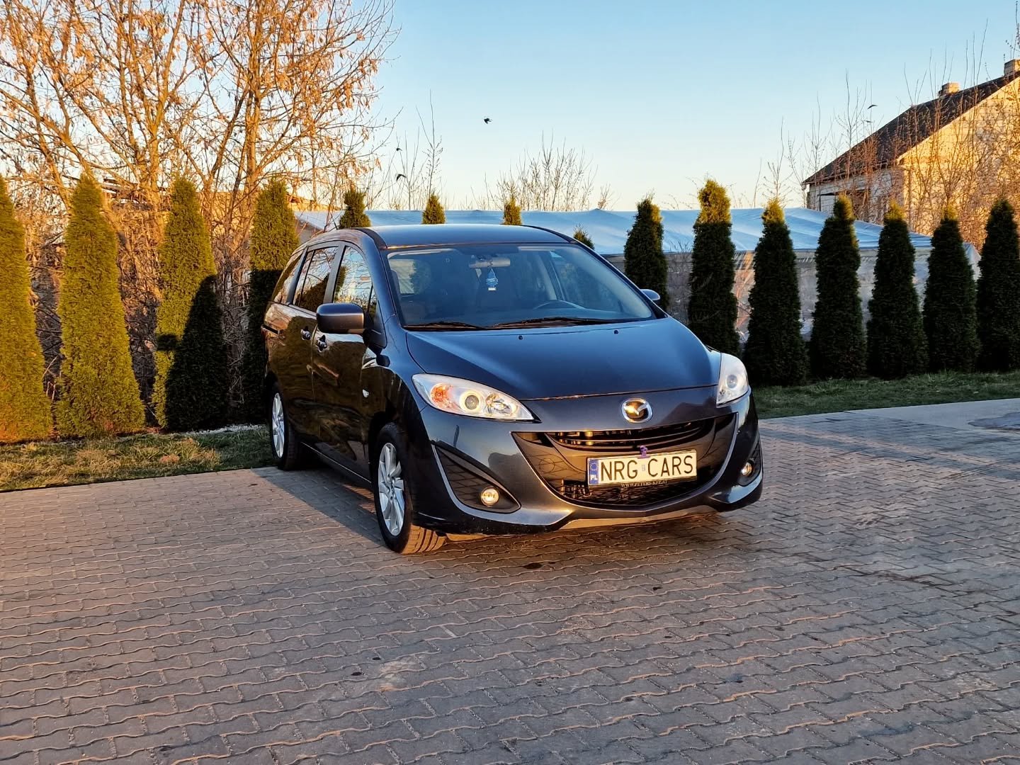 Mazda 5